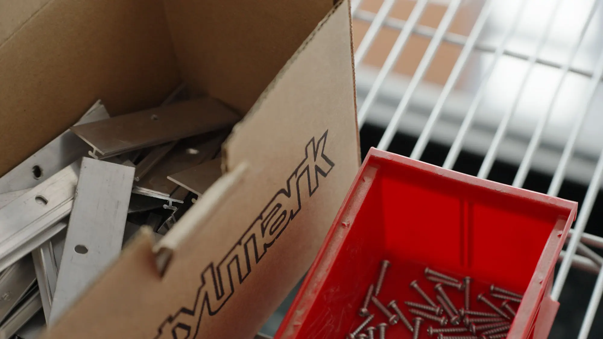 Stylmark installation components